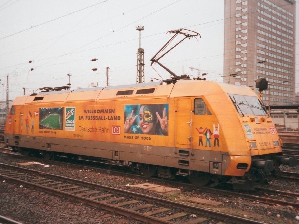 Abbildung der Lokomotive 101 001-6 Fußball-WM 2006