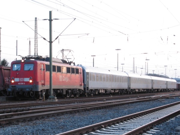 Abbildung der Lokomotive 140 018-3