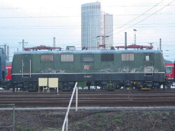 Abbildung der Lokomotive 141 068-7