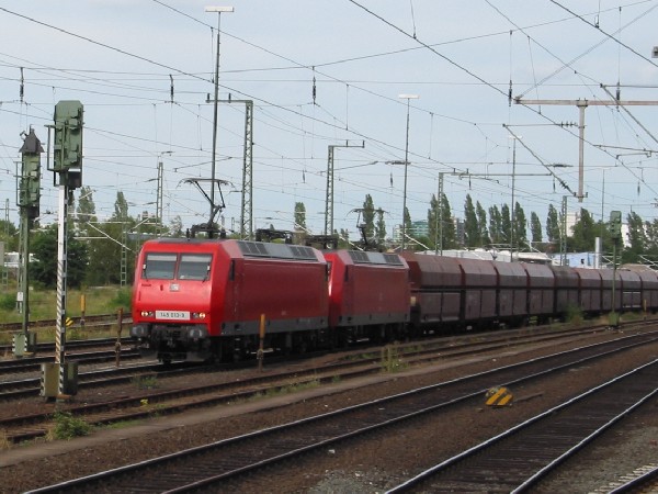 Abbildung der Lokomotiven 145 013-9 + 145 031-1