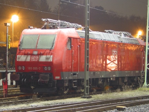 Abbildung der Lokomotive 185 095-7