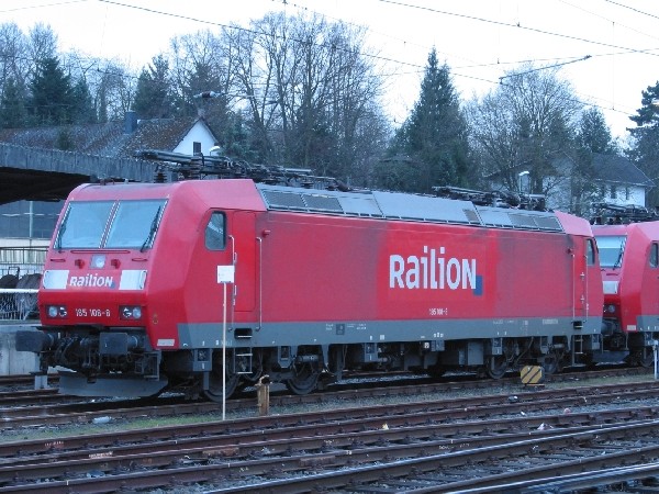 Abbildung der Lokomotive 185 108-8