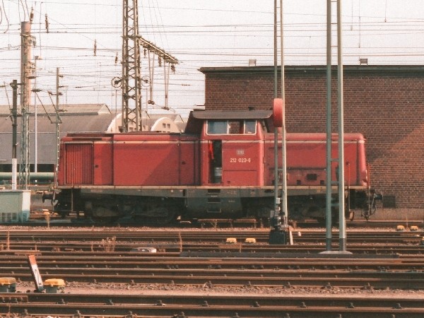 Abbildung der Lokomotive 212 023-6
