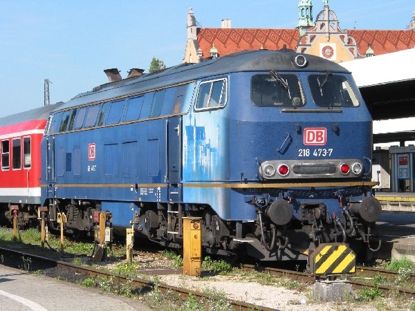 Abbildung der Lokomotive 218 473-7