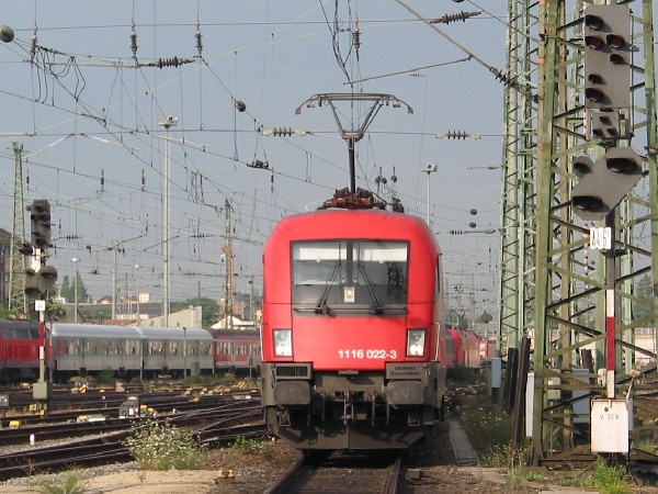 Abbildung der Lokomotive 1116 022-3