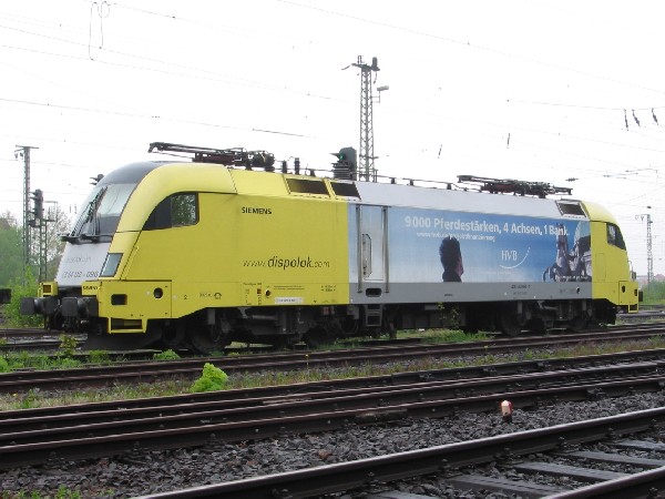 Abbildung der Siemens-Lokomotive ES 64 U2-096 (182 596-7)