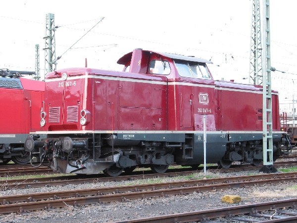 Abbildung der Lokomotive EfW 212 047-5