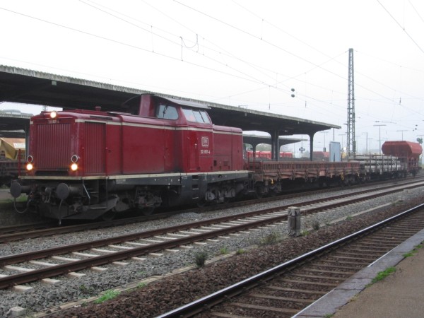 Abbildung der Lokomotive EfW 212 057-4