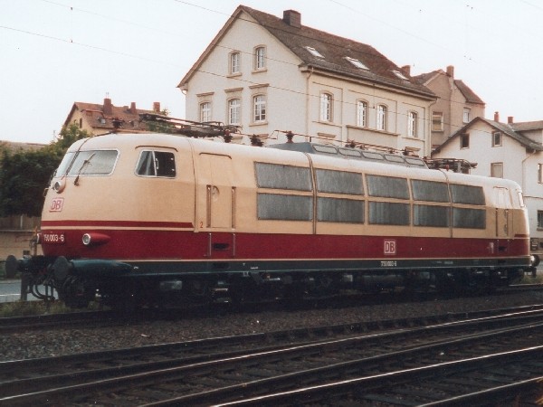 Abbildung der Lokomotive 750 003-6 (103 222-6)