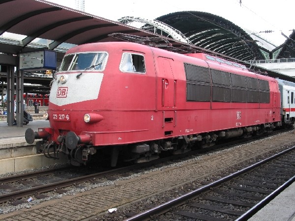 Abbildung der Lokomotive 103 217-6