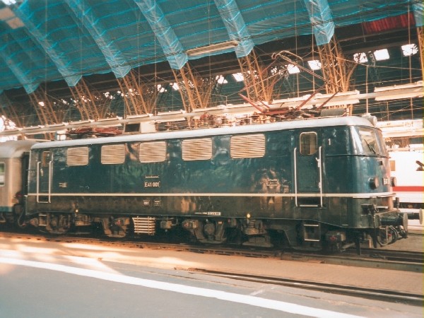 Abbildung der Lokomotive E 41 001