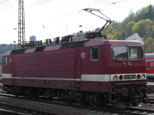 Abbildung der Lokomotive 143 953-8