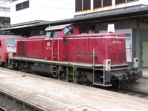 Abbildung der Lokomotive 290 371-4