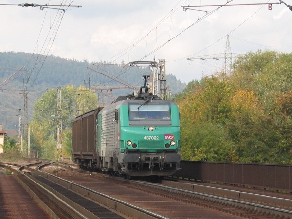 Abbildung der Lokomotive SNCF/FRET 437022