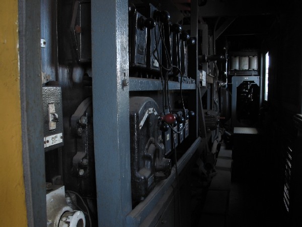 Abbildung des Motorraumes der Lokomotive 118 003-3